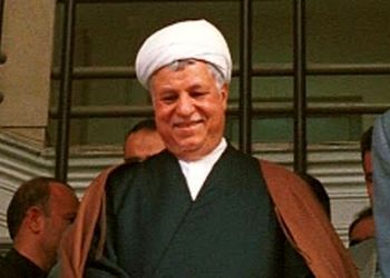 سفر در زمان / آیت الله هاشمی رفسنجانی: عصر مقداری مسابقه فوتبال تیم‌ ما ایران در ملبورن استرالیا را تماشا کردم، خداراشکر بعد 20سال دوباره به جام جهانی صعود کردیم و...