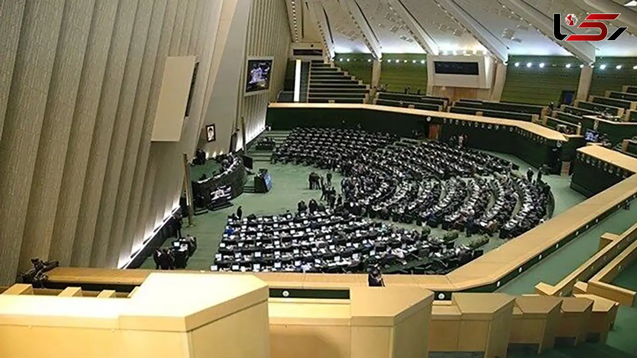 حداقل حقوق کارمندان دولت ۱۳ میلیون تومان شد

