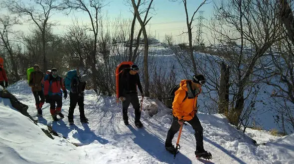 فیلم عملیات آتش نشانی در ارتفاعات تهران + فیلم 