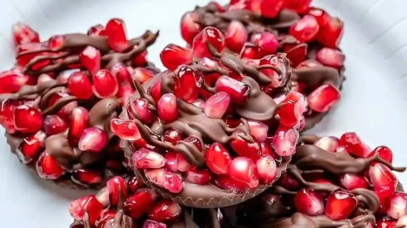 ایده‌های یلدایی 1404 برای تزئین سفره یلدا