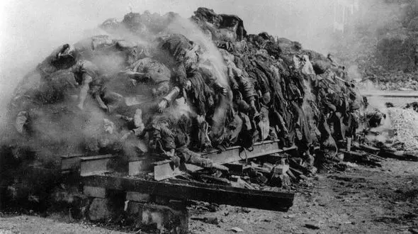 چگونه در یک شب 600 هزارنفر در آتش سوختند! + عکس های باورنکردنی