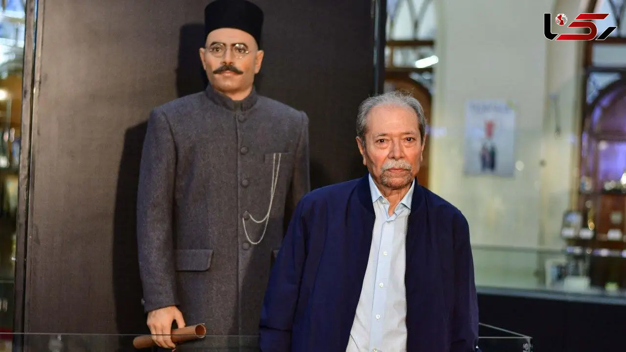 تندیس "علی نصیریان" رونمایی شد + عکس