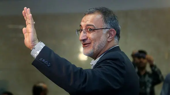 احداث آرامستان های جدید در شرق و غرب تهران / شیطان تلاش می کند که بین مسئولان نظام دعوا بیندازد 