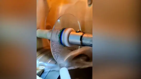 عدسی عینک چطور تولید می شود؟+ فیلم