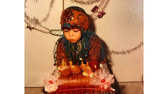 زیرخاکی ترین عکس از لیندا کیانی / باور نمی کنید این کودک خانم بازیگر باشد ! 