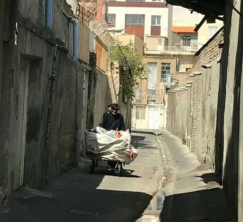 منزل محسن تنابنده