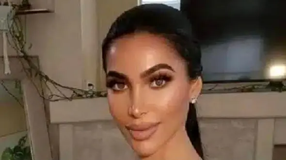 مرگ زیباترین خانم مدل ایرانی در جراحی زیبایی و تزریق ژل ! / این زن بدل کیم کارداشیان است !