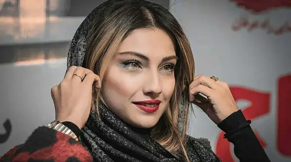 عکس تولد محیا دهقانی بازیگر نقش ماه منیر سریال مستوران !