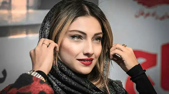 عکس تولد محیا دهقانی بازیگر نقش ماه منیر سریال مستوران !