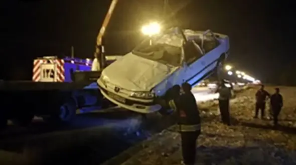 واژگونی یک دستگاه پژو پارس در بزرگراه دکتر دادمان لار + عکس