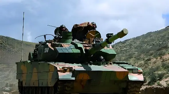 تانک «پلنگ سیاه» چین؛ مجهز به موشک‌ های لیزری ضدتانک