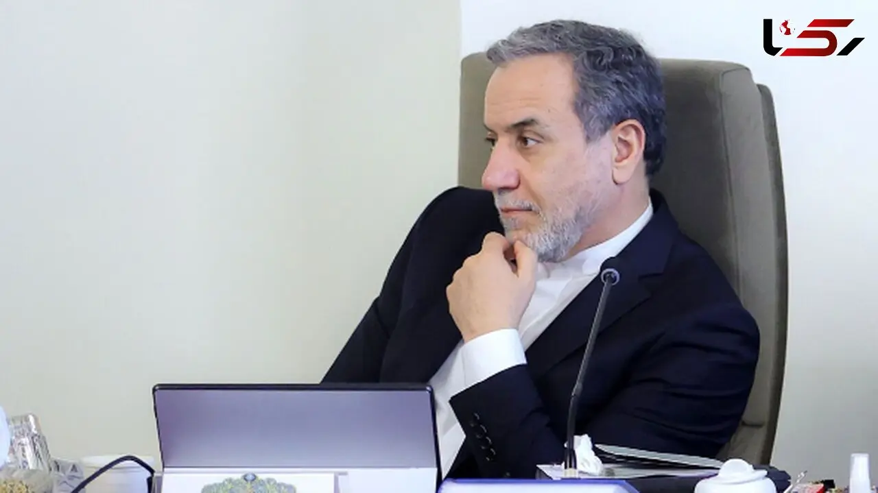 انتقاد روزنامه اصولگرا از حمله تندروها و ائمه جمعه به عراقچی