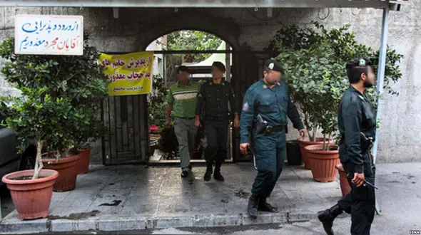 31 رستوران غیر بهداشتی در فرحزاد تخریب یا پلمپ شدند