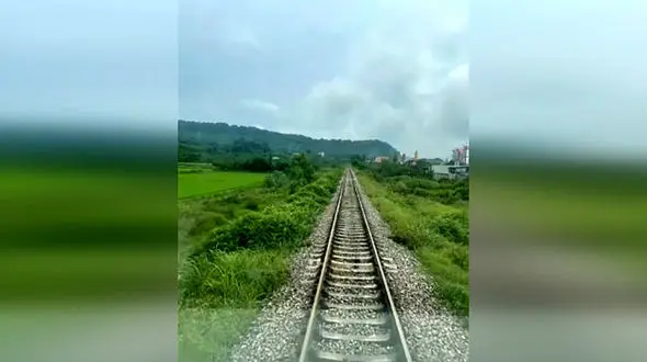 سفر به طبیعت در یک مسیر ریلی + فیلم 