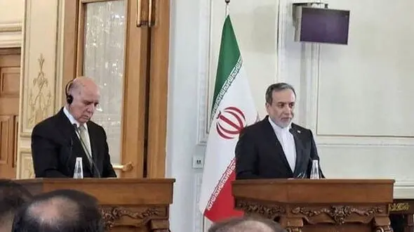 عراقچی : دخالت در مدیریت ایران بر تنگه هرمز تنش‌ها را تشدید می‌کند
