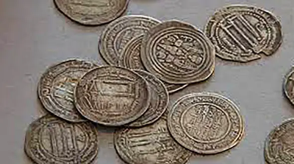 زن اصفهانی با گنج دوره اشکانیان دستگیر شد / او یک شب میلیاردر شده بود