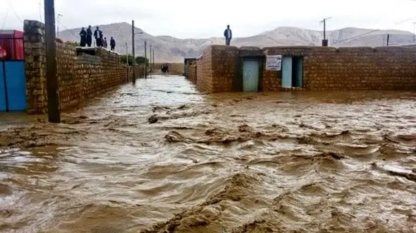 خطرات عبور از سیلاب‌های کم‌عمق را جدی بگیرید