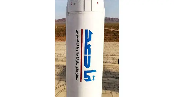 هدایت ماهواره نظامی سپاه با این آیه قرآن به فضا + عکس و فیلم