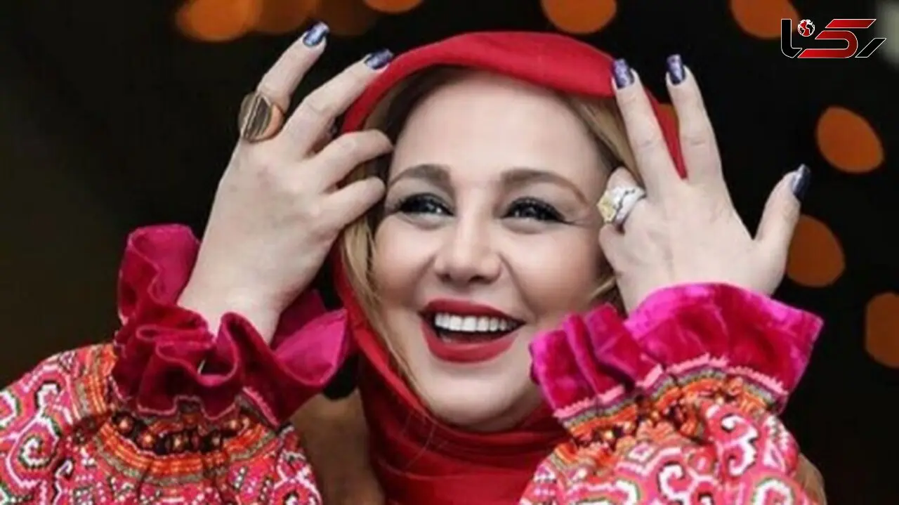 فیلم / بهنوش بختیاری در افتتاحیه جواهرفروشی‌اش: برای هر نوع بودجه‌ای در مغازه طلا دارم  ... تخفیف خیلی زیادی هم میدم ..../ توصیه میکنم همه ....