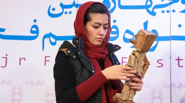 پردیس احمدیه / سنی ندارم هنوز مجردم !