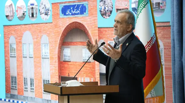 دستاوردهای مشارکت مردم در مدرسه‌سازی الگویی موفق برای حل سایر مسائل کشور است