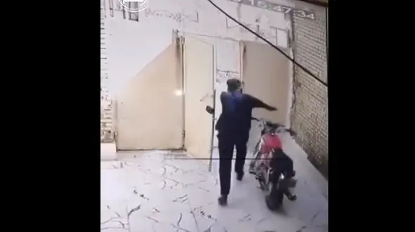 سارق بدشانس موتروسیکلت درخوزستان