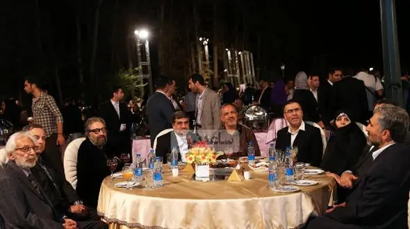 فیلم سفر در زمان / گردهمایی خاطره‌انگیز بازیگران زن و مرد ایرانی  24 سال قبل / از مرحوم آتیلا پسیانی تا نیکی کریمی و پارسا پیروزفر و ...