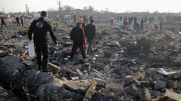 خانواده شهید حادثه هواپیما: از خدا می‌خواهیم فرزندمان با شهید سلیمانی محشور شود