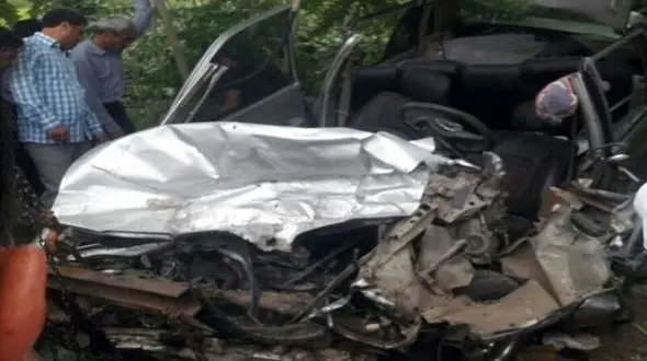 مرگ تلخ مادر تالشی و دخترش مقابل چشمان خانواده + عکس خودروی له شده