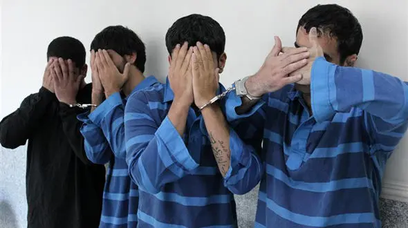 دله دزدی در خیابان های تهران با ماکسیمای سفید+ عکس