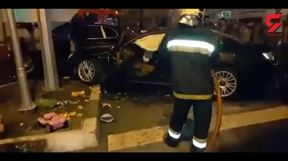 فیلم تصادف 3 ماشین لوکس که در فرمانیه کورس گذاشته بودند