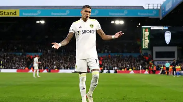 تلاش عجیب سران بارسلونا برای خرید ستاره لیدز