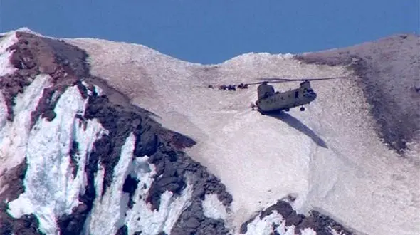 دردسر پشیمانی یک جوان از خودکشی در ارتفاع 3500 متری +عکس 