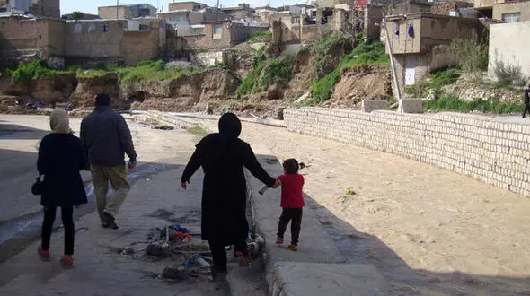  اسهال خونی و مارگزیدگی در کمین سیل زده ها