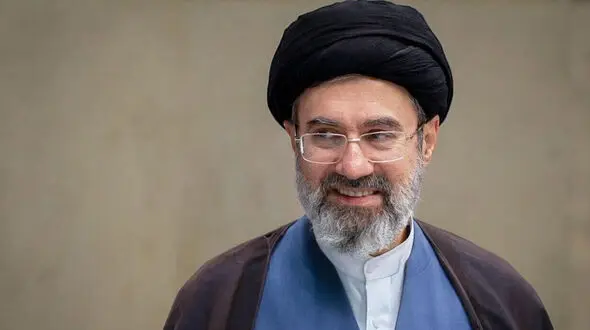 پیام رهبری نظرات موافقان و مخالفان  تفاهم نامه را کاملا تایید  نمی کند / ایشان در نهایت اجازه پذیرش تفاهم نامه را صادر کردند