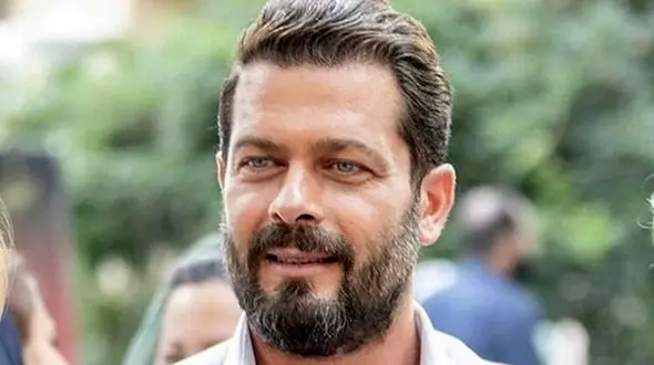 تبریک تولد متفاوت پژمان بازغی با انتشار یک عکس زیرخاکی از علی انصاریان با ریش پروفسوری/ چقدر جوون و کم سن و سال!