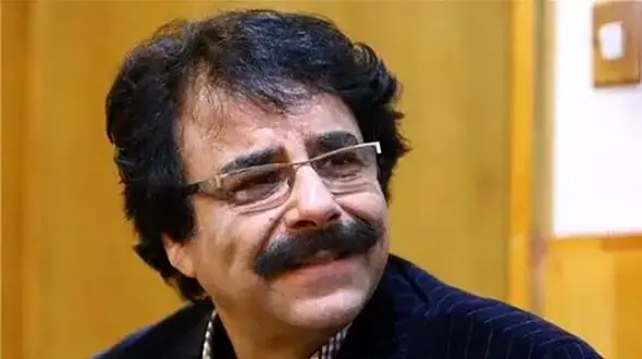 دانلود آهنگ باشکوه علیرضا افتخاری ای دل اگر عاشقی / بر در دل روز و شب منتظر یار باش