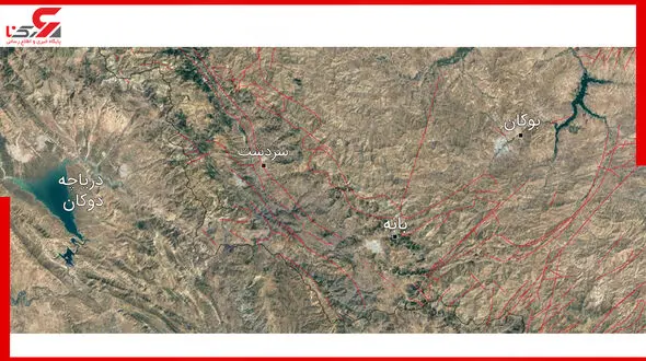 ترک های عمیق فرونشست بر در و دیوار تمام خانه های روستای کولسه سردشت + فیلم