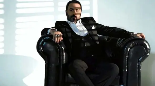 از سبک های تکراری و دانش سینه به سینه پرهیز می کنم