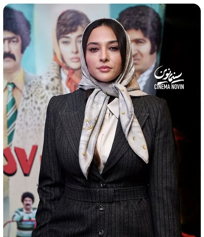 آناهیتا درگاهی