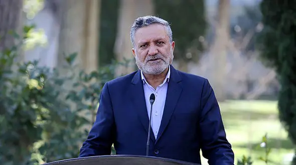 وزیر کار: تعجب می‌کنم امضاکنندگان مصوبه شورای عالی کار به میزان حقوق کارگران اعتراض کرده‌اند