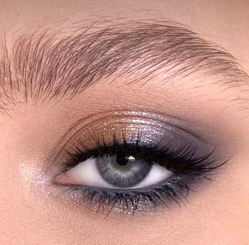 آرایش چشم ساده در خانه