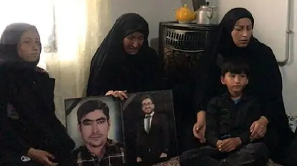 خانه دولت برای بازماندگان کارگران جانباخته معدن طبس اهدایی نیست، قسطی است!/ چرا به جای زنان بی سرپرست شده، کارفرمای خاطی قسط ندهد؟