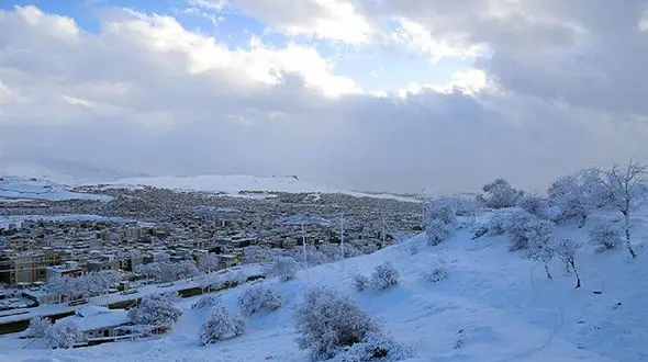 بارش زیبای برف در استان کردستان + فیلم 