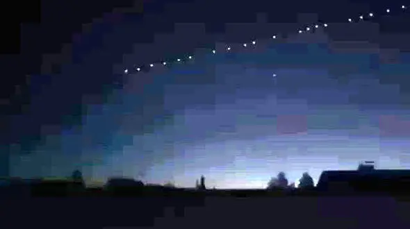 رویت پدیده‌ای عجیب در آسمان ترکیه! + فیلم