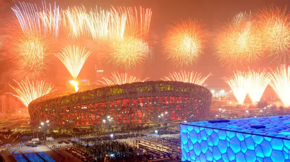 خبری از آتش‌بازی در افتتاحیه بازی‌های آسیایی نیست/ چینی ها جایگزین آتش‌بازی را انتخاب کردند