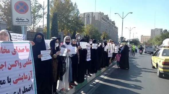 کاهش سرعت واکسیناسیون به علت پرهیز 17.8 درصد از ایرانیان از دریافت واکسن کرونا