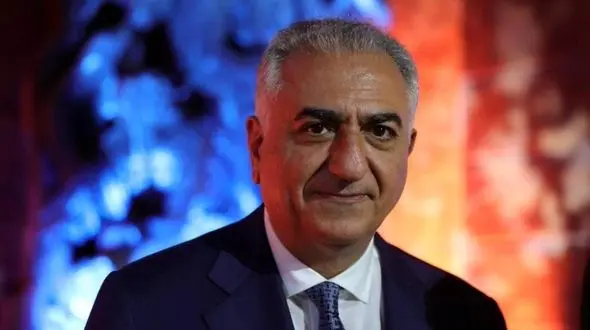 فیلم /  رضا پهلوی: همه چیز من در آمریکاست، چرا باید به ایران برگردم؟ اعلیحضرت دورکار، شاه اینستاگرامی/ 