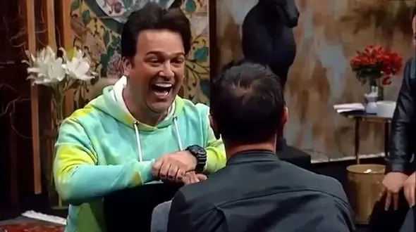 سکانس خندان / حامد آهنگی صورتش نقص عضو شد انقدر شکلک درآورد حیایی بخنده ببازه