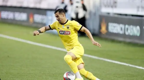 خداحافظی با یونان/ حاج صفی به ایران برمی گردد!